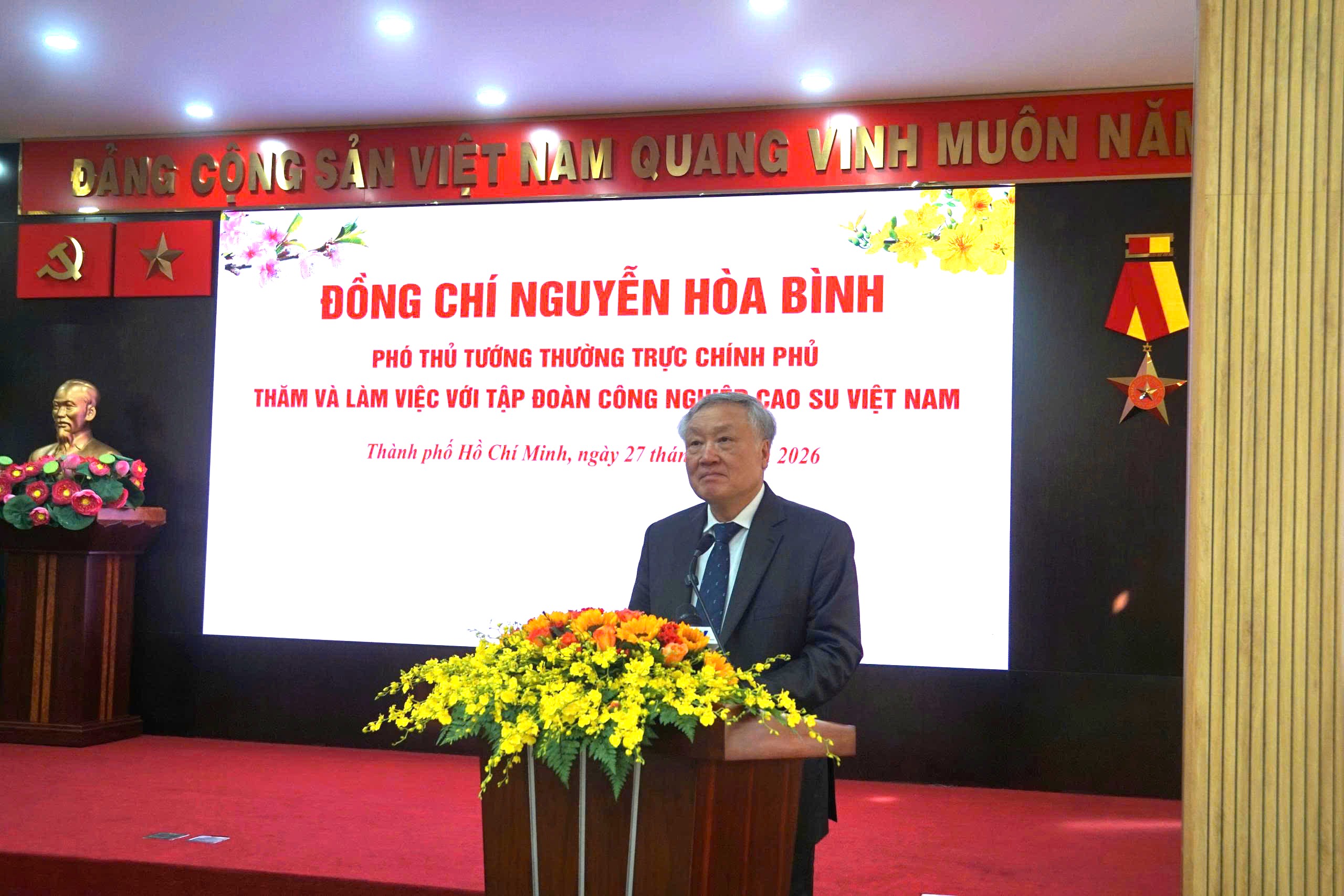 PHÓ THỦ TƯỚNG THƯỜNG TRỰC NGUYỄN HÒA BÌNH LÀM VIỆC TẠI VRG: KHẲNG ĐỊNH VỊ THẾ DẪN DẮT TRONG LĨNH VỰC NÔNG NGHIỆP