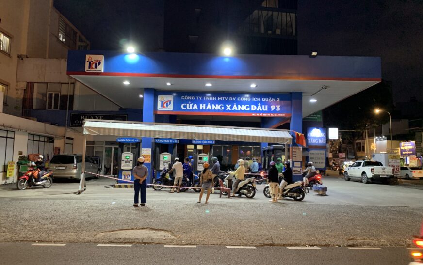 Người tiêu dùng Việt chưa sớm nhìn thấy giá xăng giảm