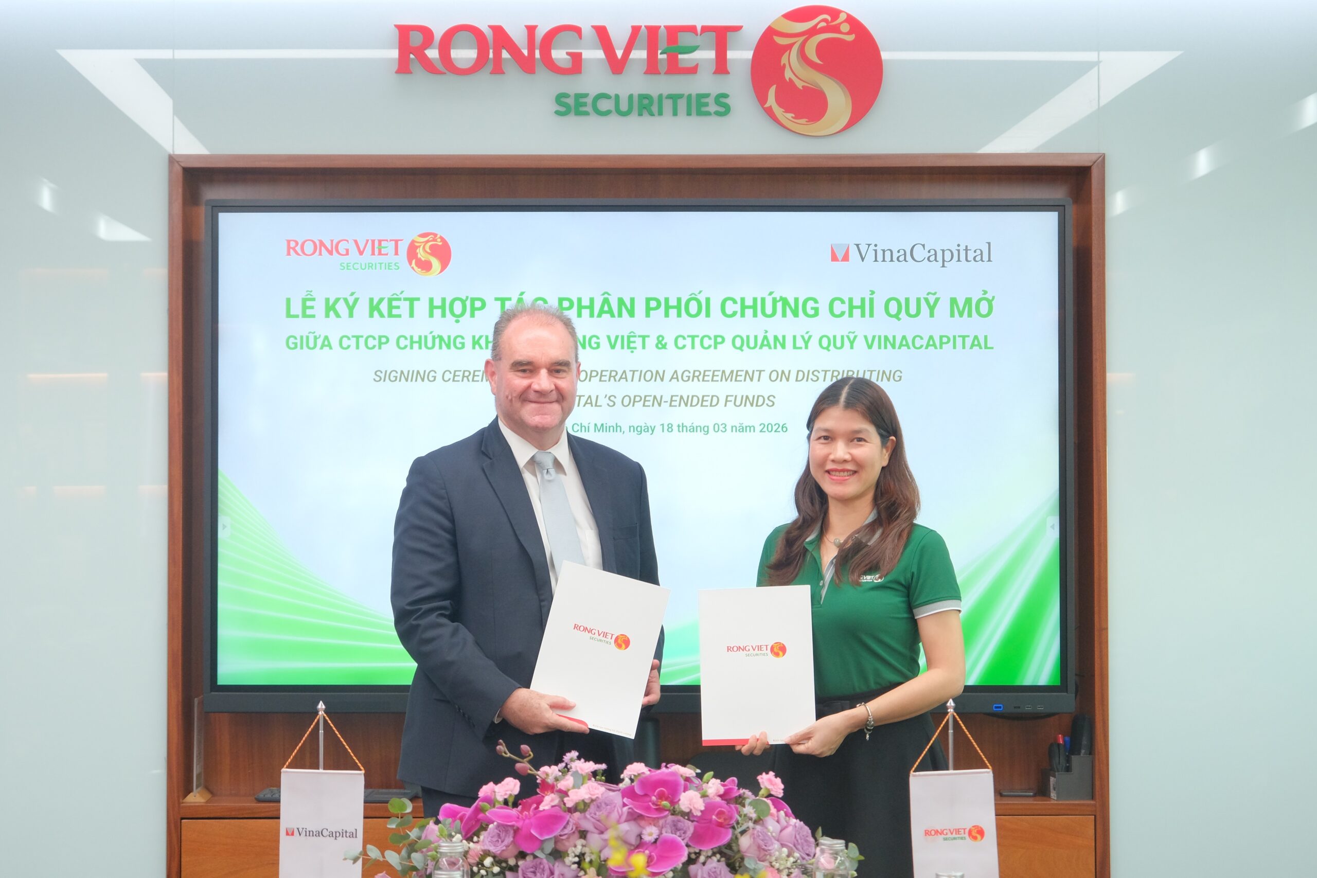 VinaCapital hợp tác cùng chứng khoán Rồng Việt phân phối chứng chỉ quỹ mở