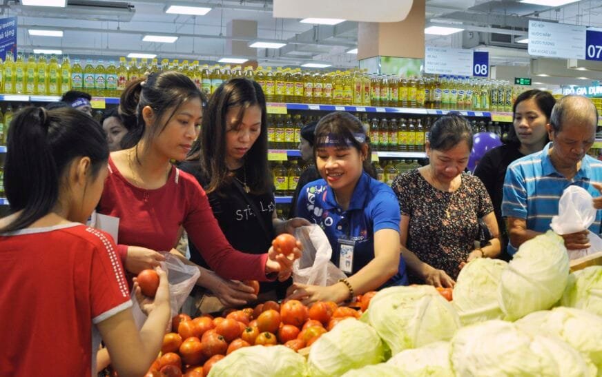 Việt Nam vững vàng trước biến động toàn cầu