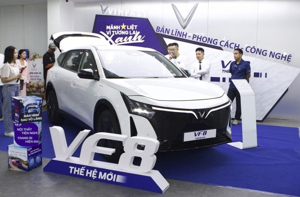 VF 8 thế hệ mới: 500km, 999 triệu – SUV điện Việt nâng tầm đẳng cấp?
