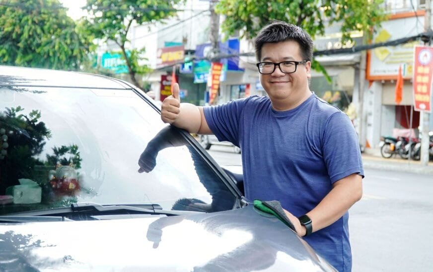 Chủ xe VinFast VF 5 ở Cần Thơ: “Bài toán kinh tế là lý do gắn bó với xe điện”