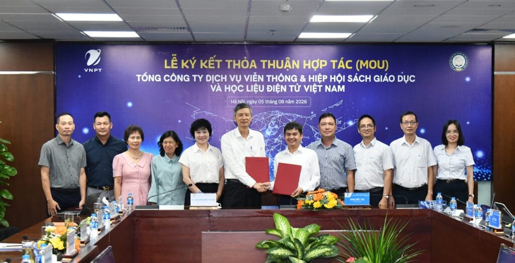 VNPT VinaPhone và VAEDR hợp tác phát triển học liệu số