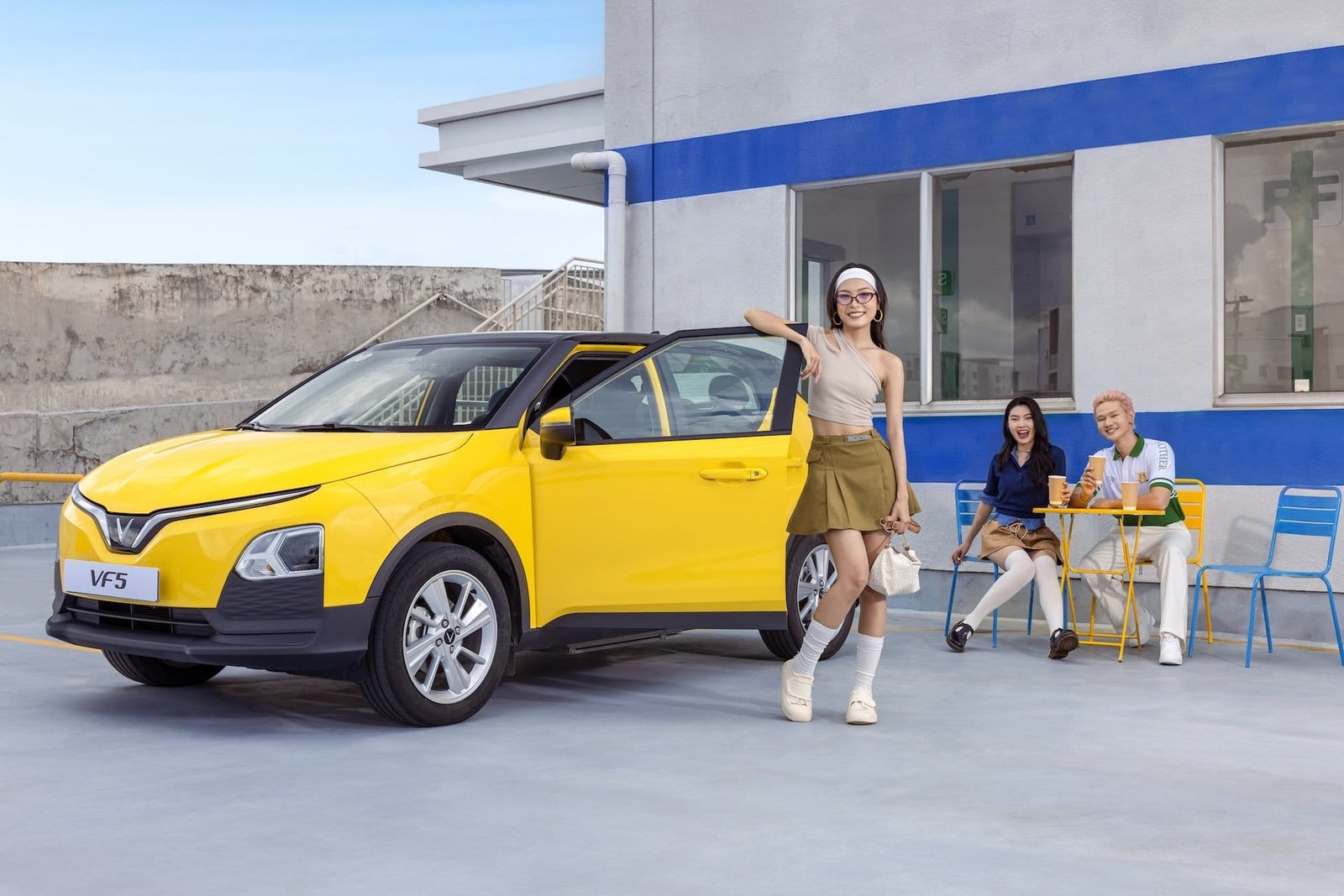 VF 5 có tệp khách hàng đa dạng bậc nhất thị trường ô tô Việt Nam. Ảnh: VinFast