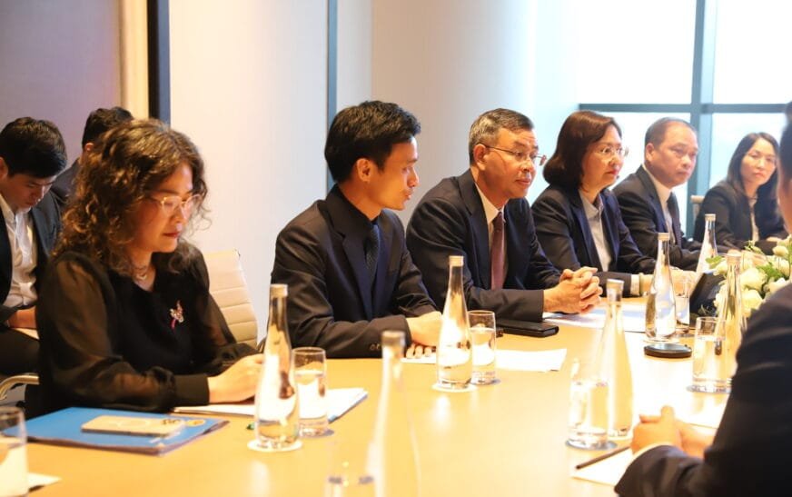 Bộ trưởng Bộ Tài chính tiếp Tổng giám đốc điều hành FTSE Russell: Tăng cường hợp tác, nâng cao chất lượng thị trường chứng khoán Việt Nam sau nâng hạng