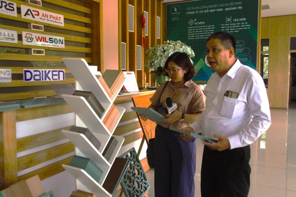 Hành trình từ rừng trồng đến thị trường toàn cầu: Chiến lược bứt phá và ‘bước đi xanh’ của doanh nghiệp gỗ lớn nhất miền Trung