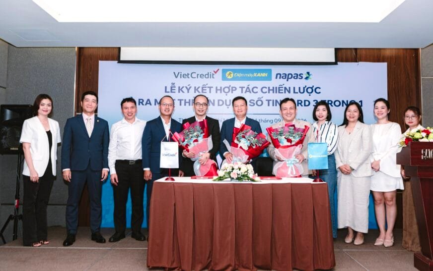 VietCredit cùng Điện Máy Xanh và NAPAS ra mắt Thẻ tín dụng nội địa số TINCard 3 trong 1