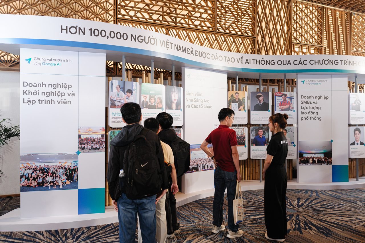Chuỗi sự kiện kết nối và thực hành của AI Riser Việt Nam 2026 tại Hà Nội, Đà Nẵng và TP. Hồ Chí Minh thu hút hơn 10.000 lượt người tham dự