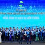 Trao biểu trưng Thương hiệu quốc gia Việt Nam 2026 cho Tổng công ty Dịch vụ Viễn thông của VNPT